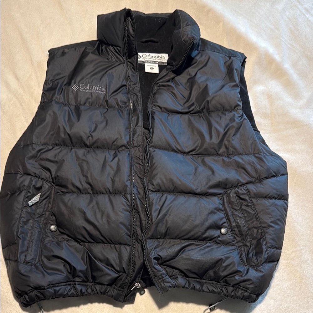 Columbia Black Puffer Vest